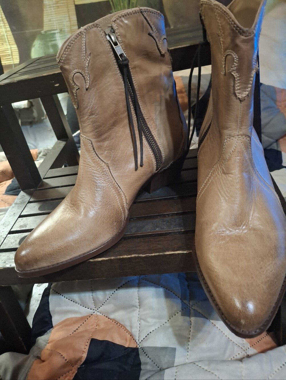 Short Boots